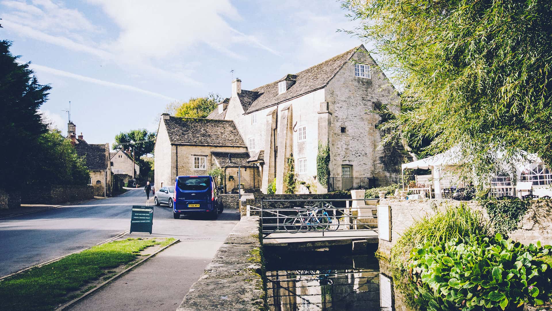 One Day South Cotswolds driver guide tour
