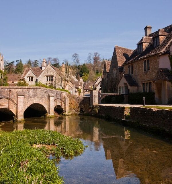 The iconic bridge of Castle Combe